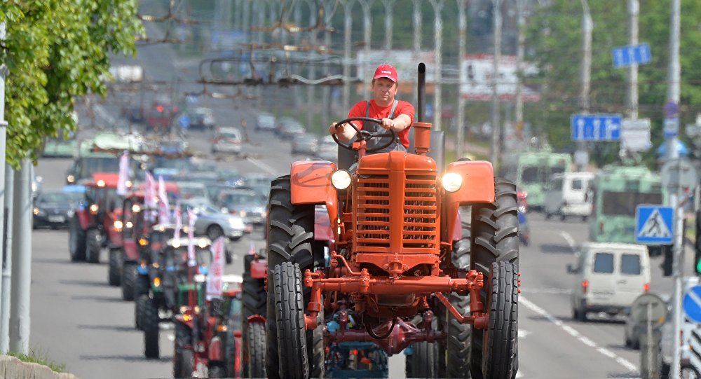 Результат к 70-летию: каждый десятый трактор в мире – Беларус
